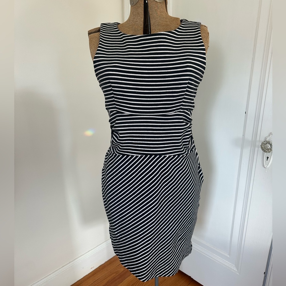 GAP size 12 bodycon striped dress